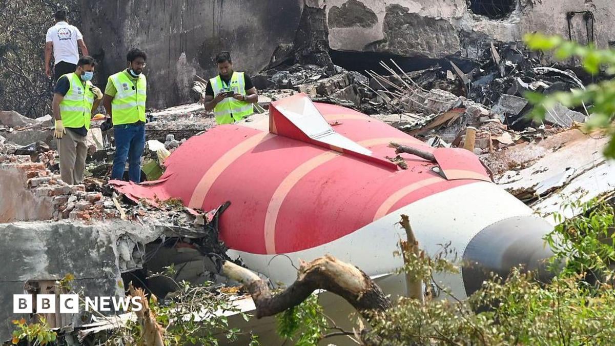 Air India samolyotining avariyasi haqida hisobot oktyabrda tayyor bo'lishi kutilmoqda