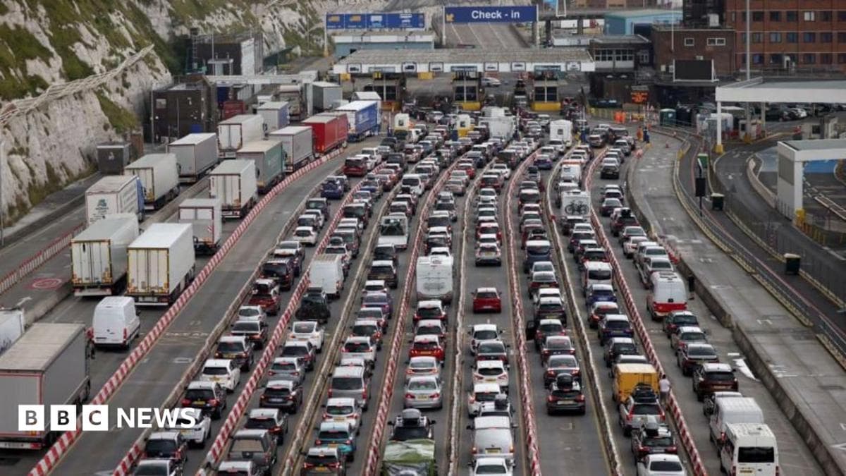 Dover portida yozgi sayohat tartibsizligini oldini olish choralari ko'rilmoqda