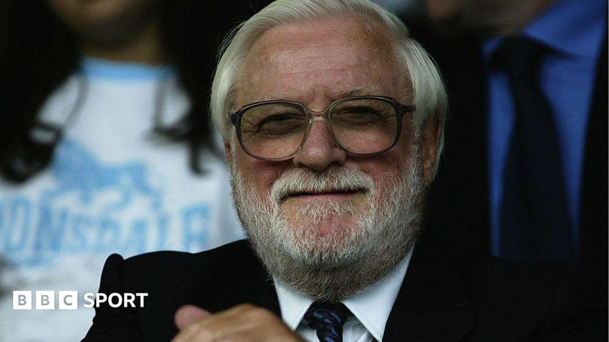 Ken Bates: Ingliz futbolining yorqin va munozarali shaxsi vafot etdi